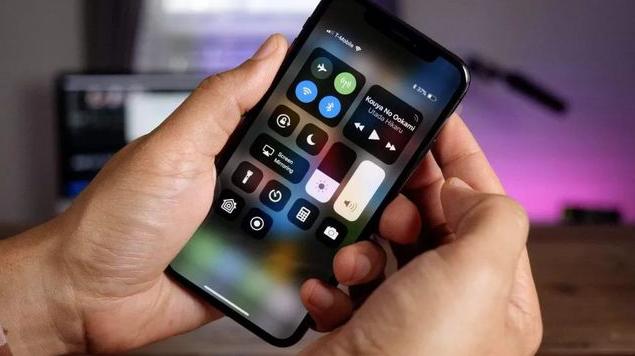 琼中苹果手机维修分享iPhone 12信号差怎么办 